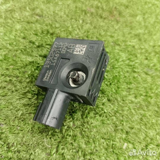 Датчик удара Opel Astra J GTC 2013 13502577