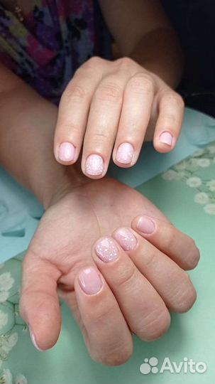 Модель на маникюр бесплатно