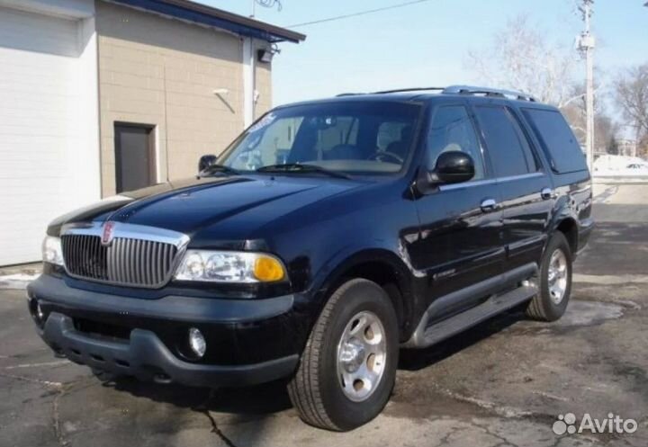 Капот, Lincoln Navigator