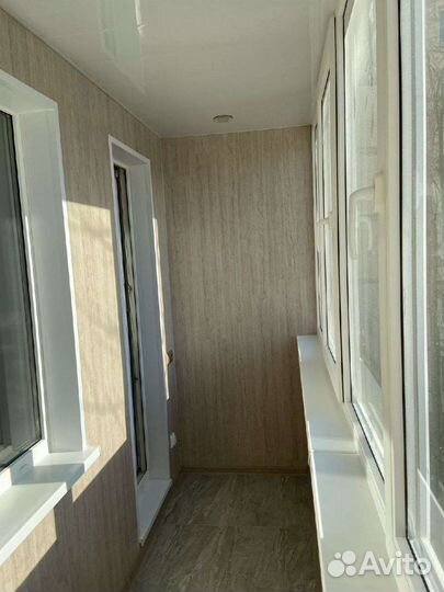 Отделка балкона