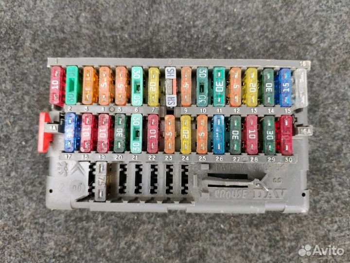 Блок предохранителей Иран Кходро Саманд