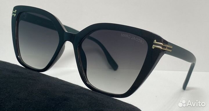 Солнцезащитные очки Marc Jacobs