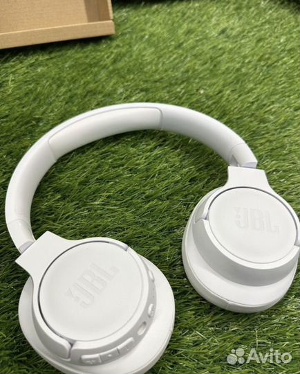 Наушники беспроводные JBL Tune 770NC белые
