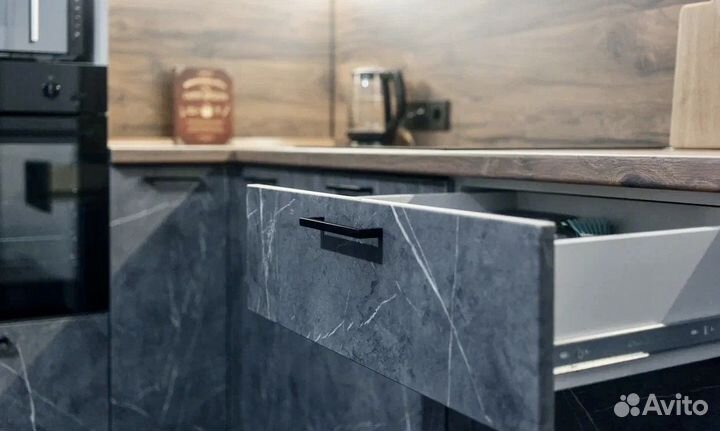 Кухня на заказ / Кухонный гарнитур