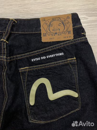 Джинсы evisu