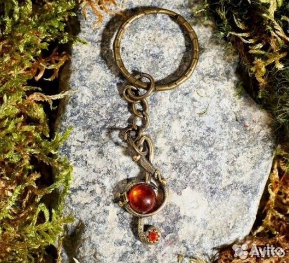 Брелок Скрипичный ключ латунь/янтарь ручная работа