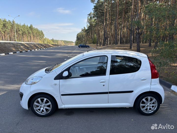 Peugeot 107 1.0 МТ, 2014, 98 000 км
