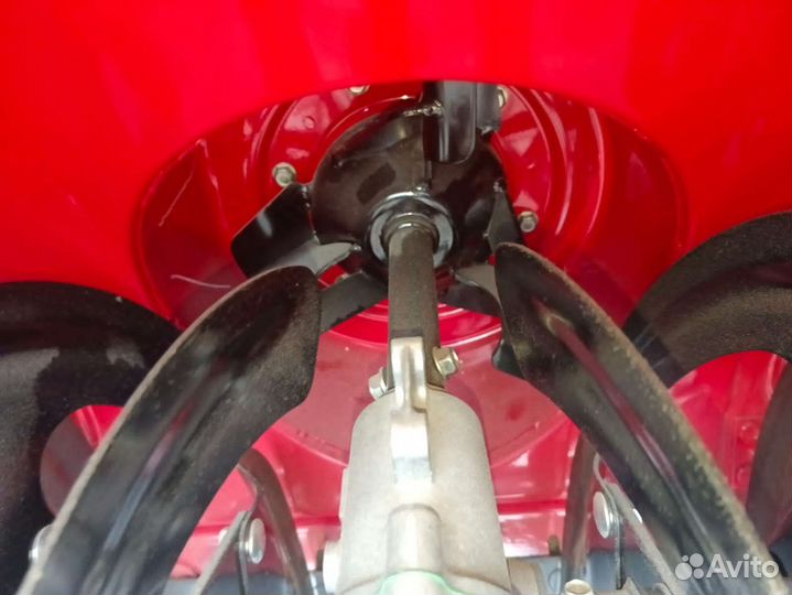 Снегоуборщик Honda HSS 655 EW