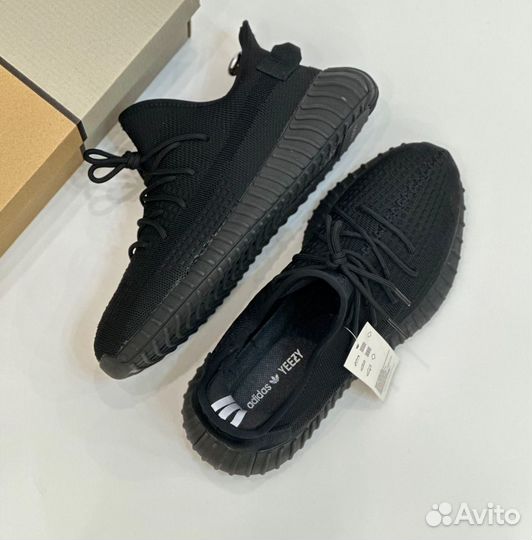 Летние мужские кроссовки Adidas Yeezy Boost 350