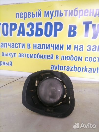 Фара противотуманная правая Renault Logan