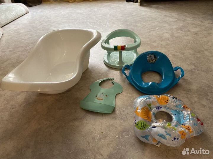 Детские принадлежности для купания