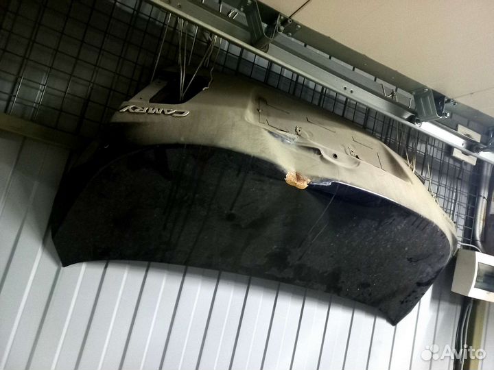 Крышка багажника toyota camry