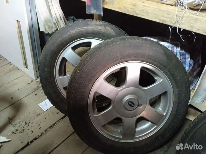 Колеса для автомобиля