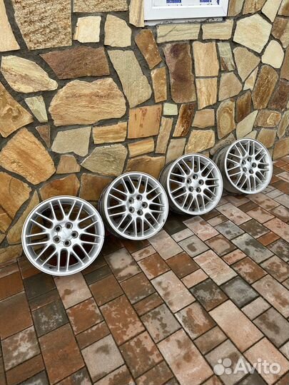 Литые диски R16 Subaru Legacy