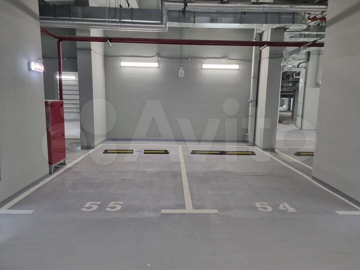 Машиноместо, 14 м²