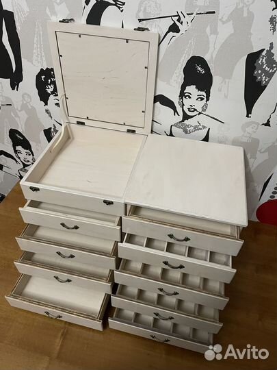 Комод для рукоделия, мулине