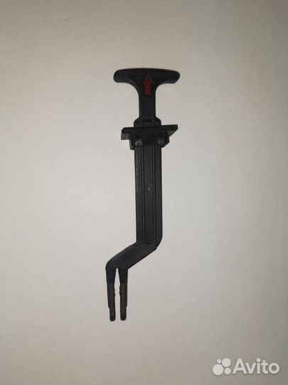 Тяга замка капота Volkswagen Passat B5 B5+