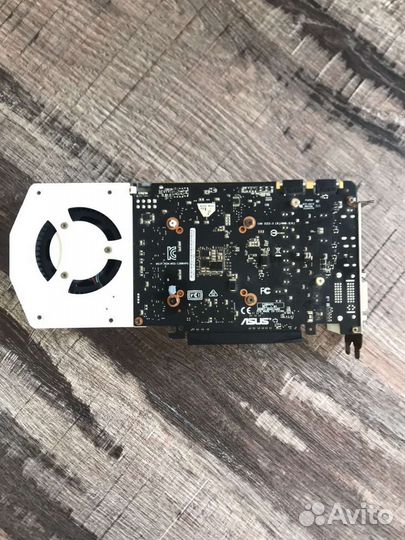 Видеокарта asus GeForce 960