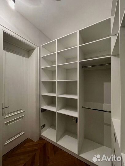 Гардеробная 4 х дверная