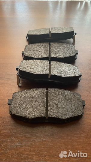 Колодки тормозные передние