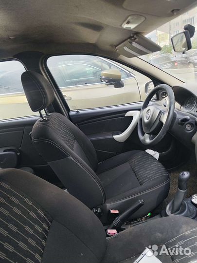 Renault Logan 1.6 МТ, 2010, 125 000 км