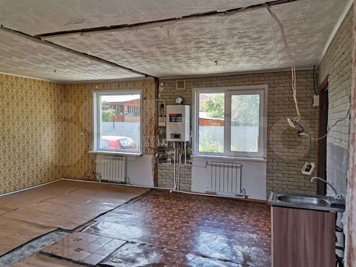 Дом 32 м² на участке 4,6 сот.