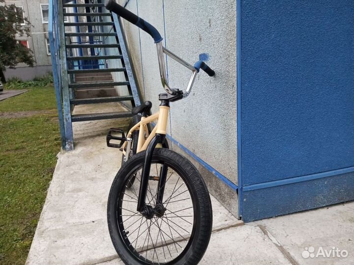 Трюковой велосипед bmx