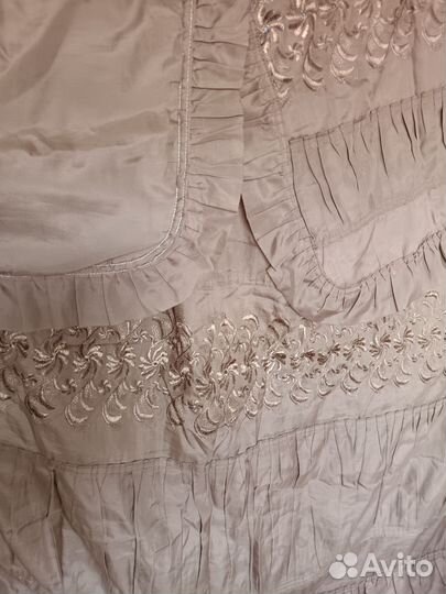 Шторы и покрывало и т.д