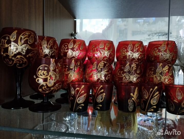 Набор бокалов (вино, виски, стопки)