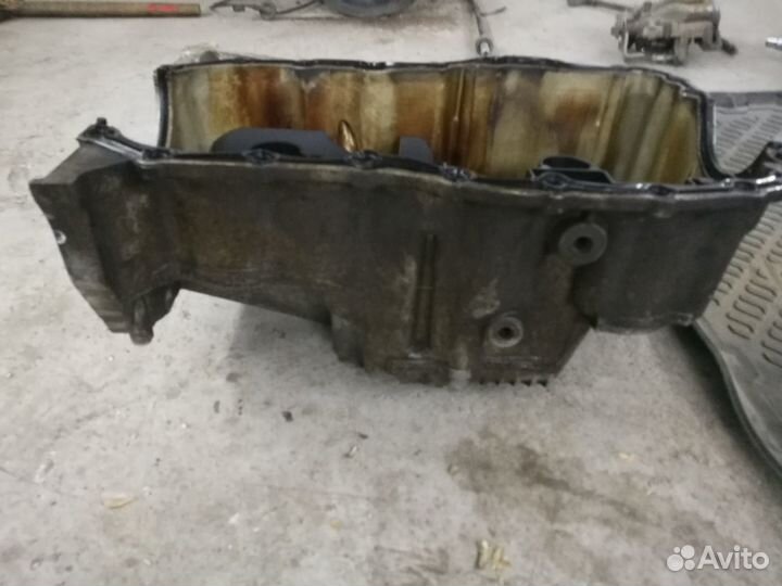 LADA Largus Renault Logan Поддон