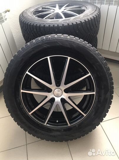 Toyo Observe Ice-Freezer SUV 225/65 R17 106T