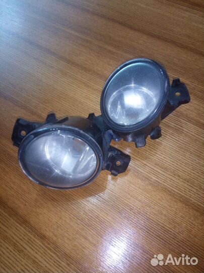 Противотуманные фары Nissan P-12