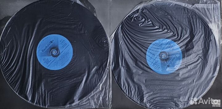 Двойной виниловый альбом Beatles 