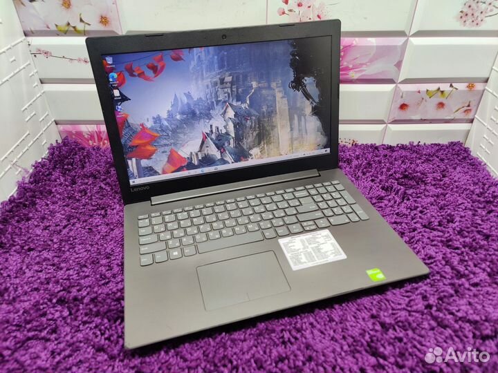 Lenovo full HD intel core i3 geforce 940mx