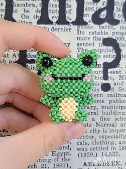 Лягушка из бисера