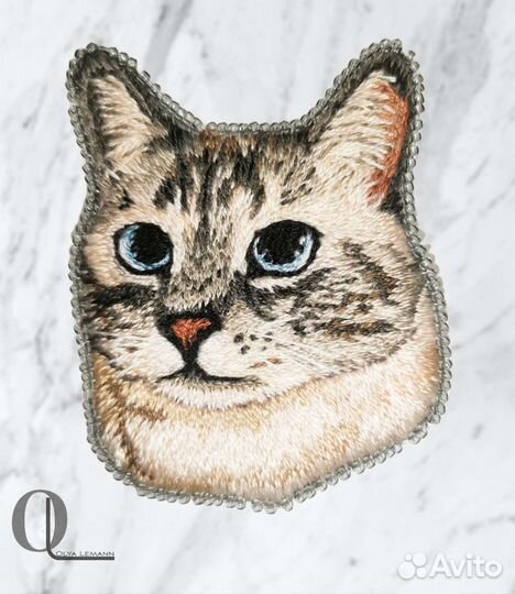 Броши на заказ