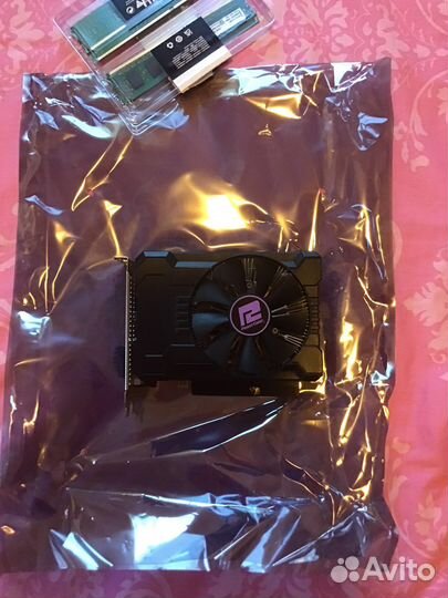 Видеокарта для пк AMD Radeon RX 550