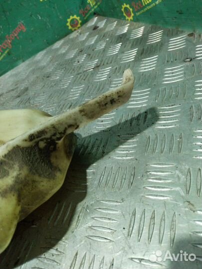 Бачок расширительный Geely Emgrand Ec7 седан 1.8