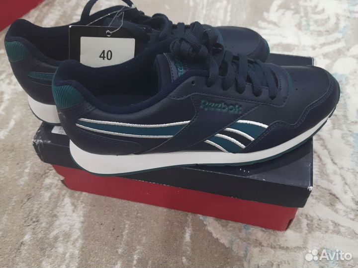 Красофки мужская reebok оригинальные