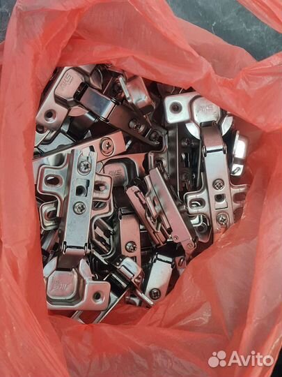 Петли мебельные