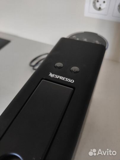 На доставке Капсульная кофемашина nespresso