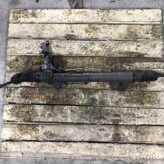 Рулевая рейка Mercedes w210 2002 год