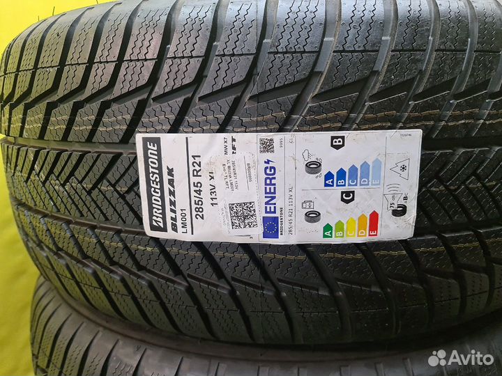 Bridgestone Blizzak LM-001 285/45 R21