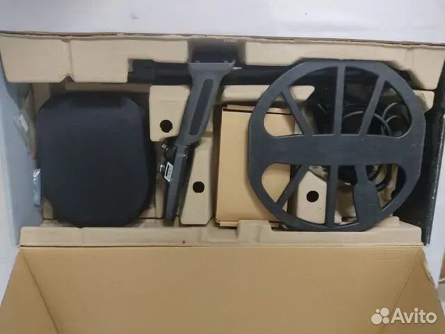 Металлоискатель Minelab Equinox 800