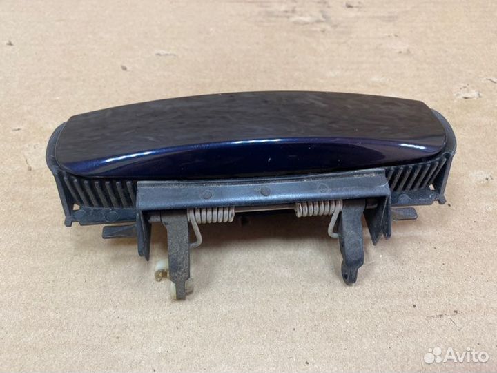 Ручка двери передняя левая Audi A3 8PA BZB 2008