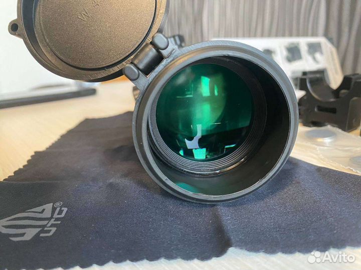 Прицел leapers Accushot Tactical 10X44 Mil-dot