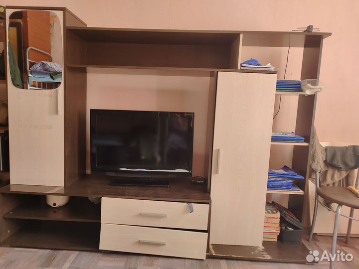 Стенка в гостиную