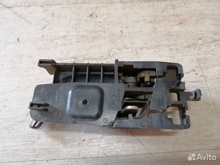 Ручка двери внутренняя задняя Geely Emgrand EC7