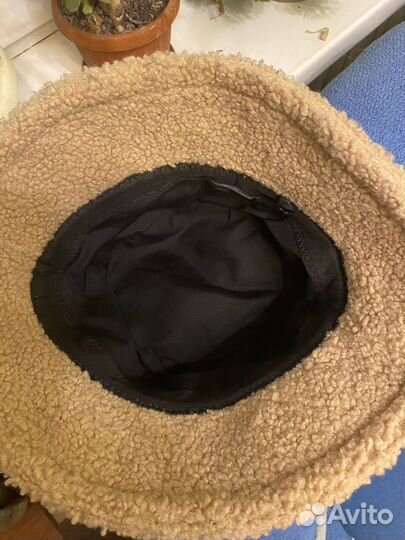 Шапка осенняя