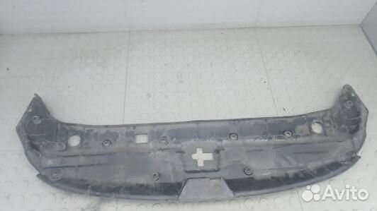 Рамка капота ssang yong korando 2 (SNK17VQ01)